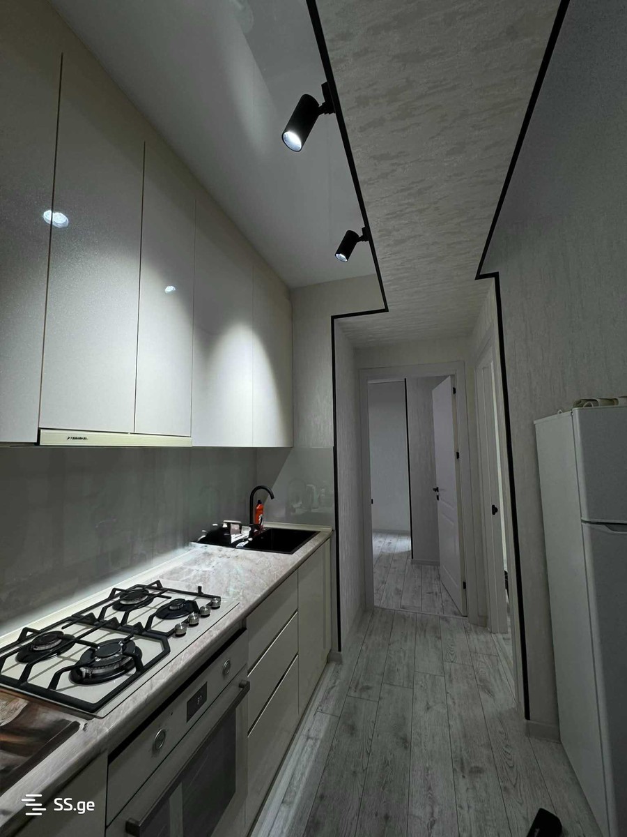 navtlugi st. 10 - 3 rooms