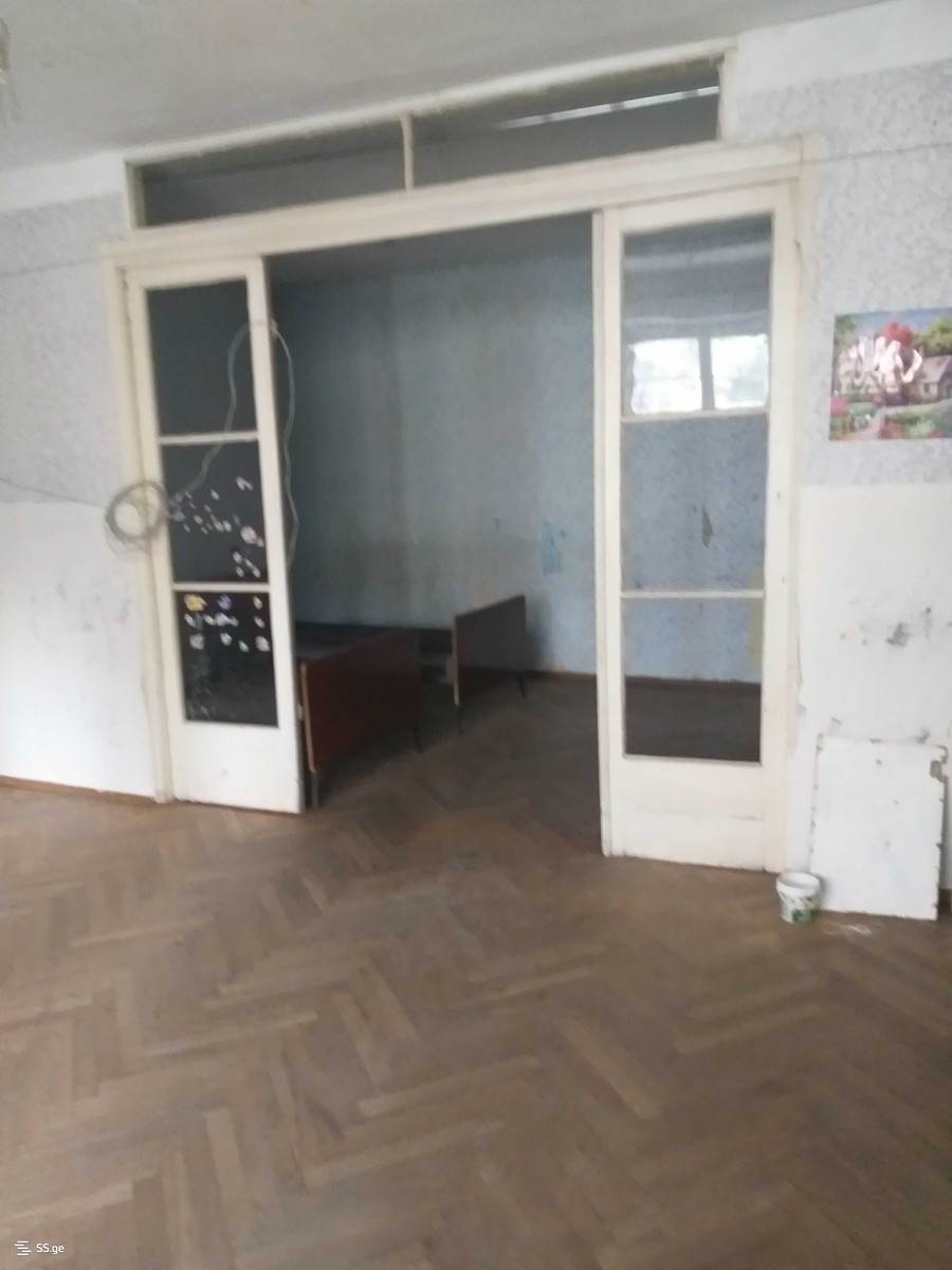 kvishkheti st. 5 - 3 rooms