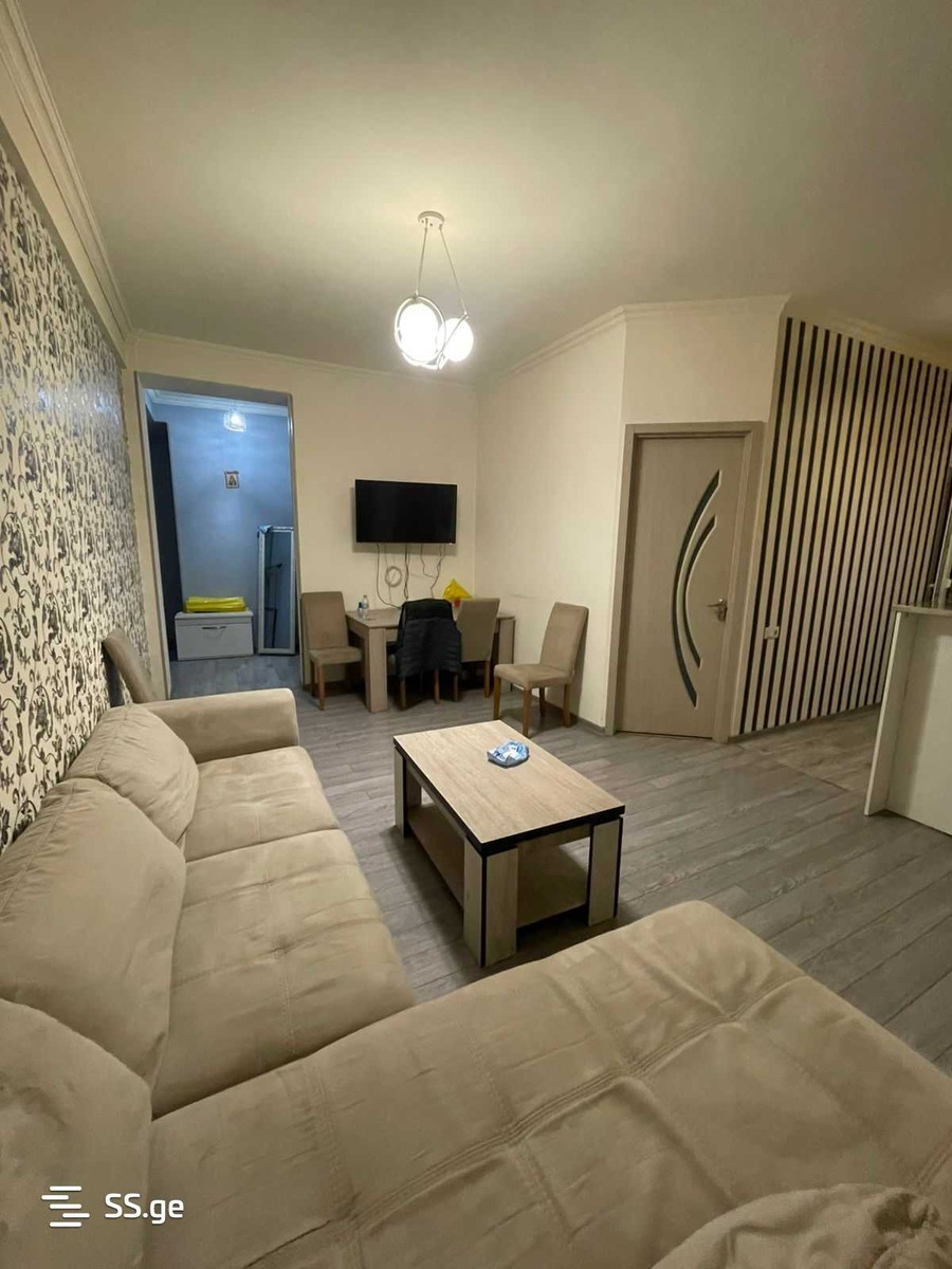 sokhumi st. 4 - 4 rooms