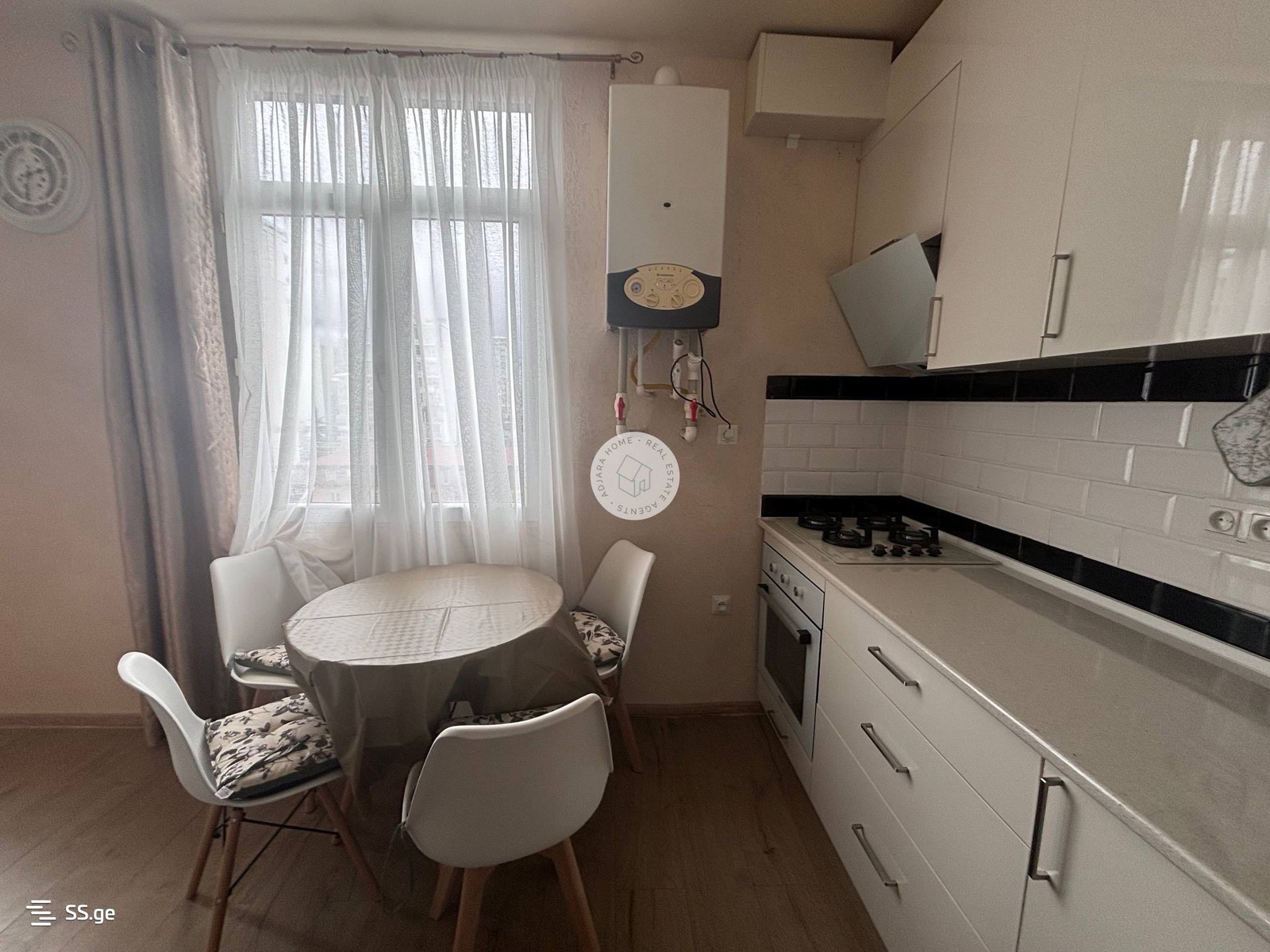 Z. Gorgiladze Street 54 - 3 rooms