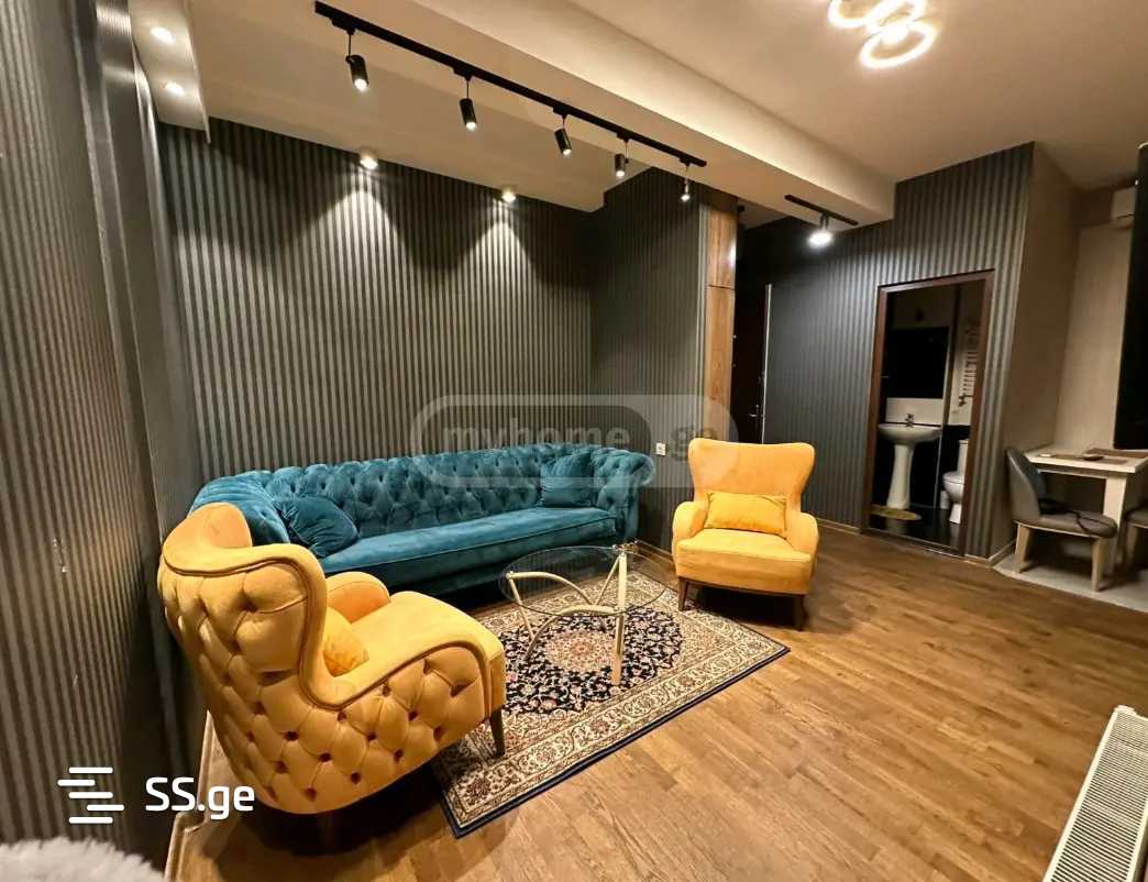 Tinatini st. 3 - 3 rooms