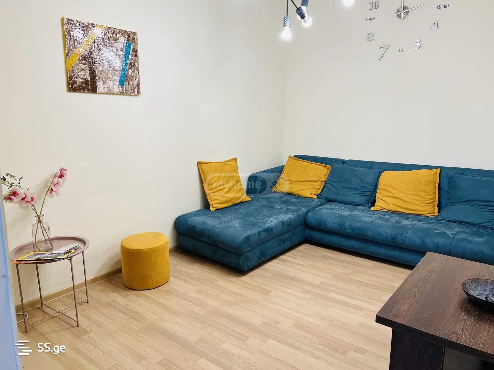 besiki st. 21 - 3 rooms