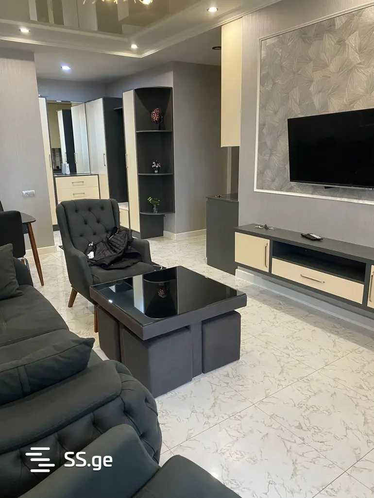 s. cincadze st 8 - 3 rooms