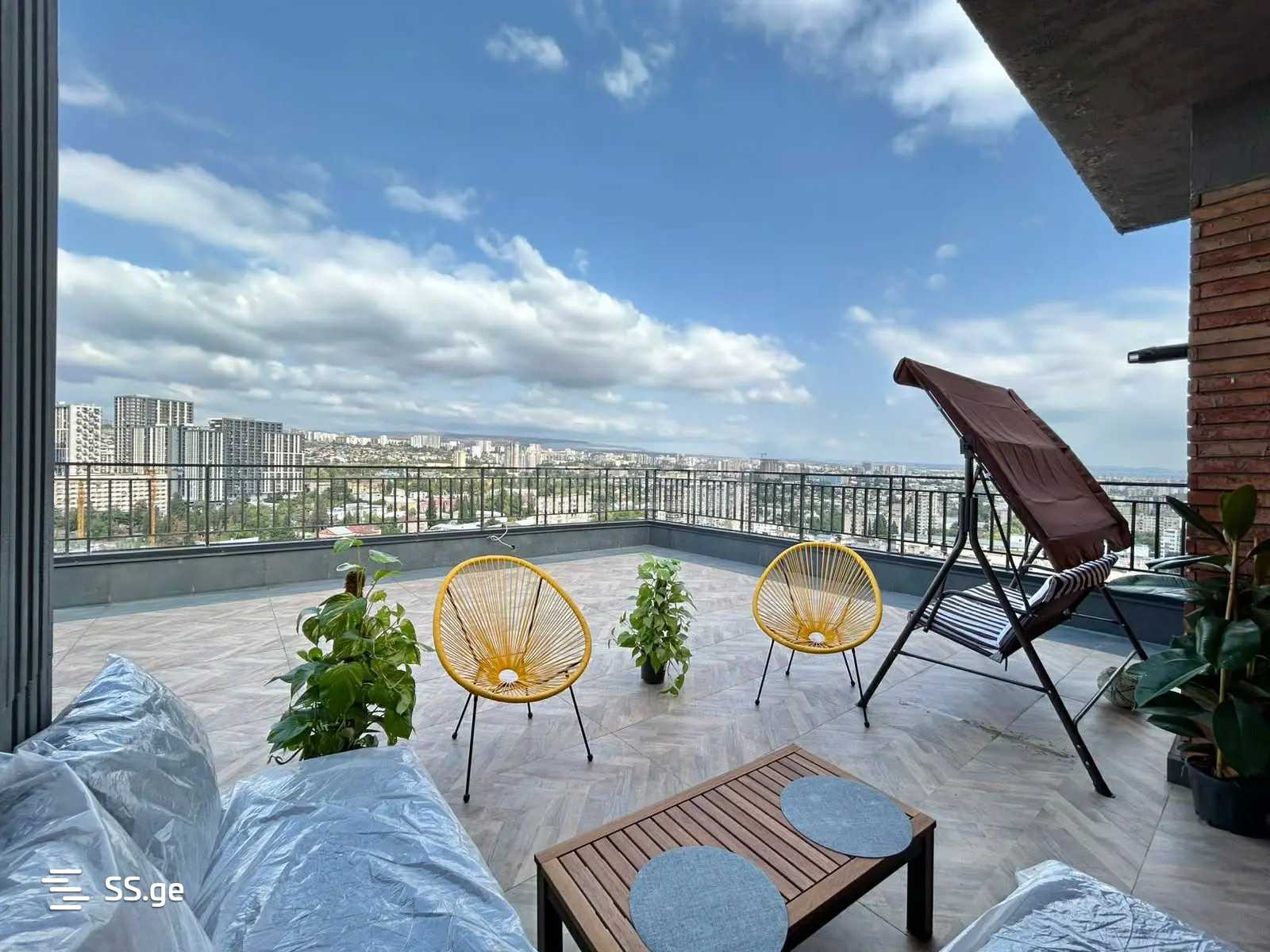 Beri Gabriel Salosi Ave. - 3 rooms