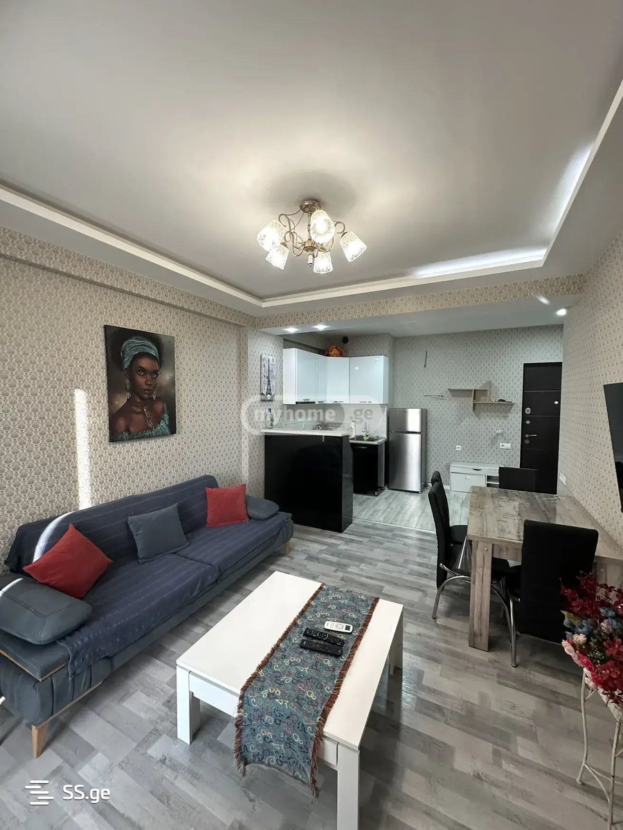 navtlugi st. 10 - 2 rooms