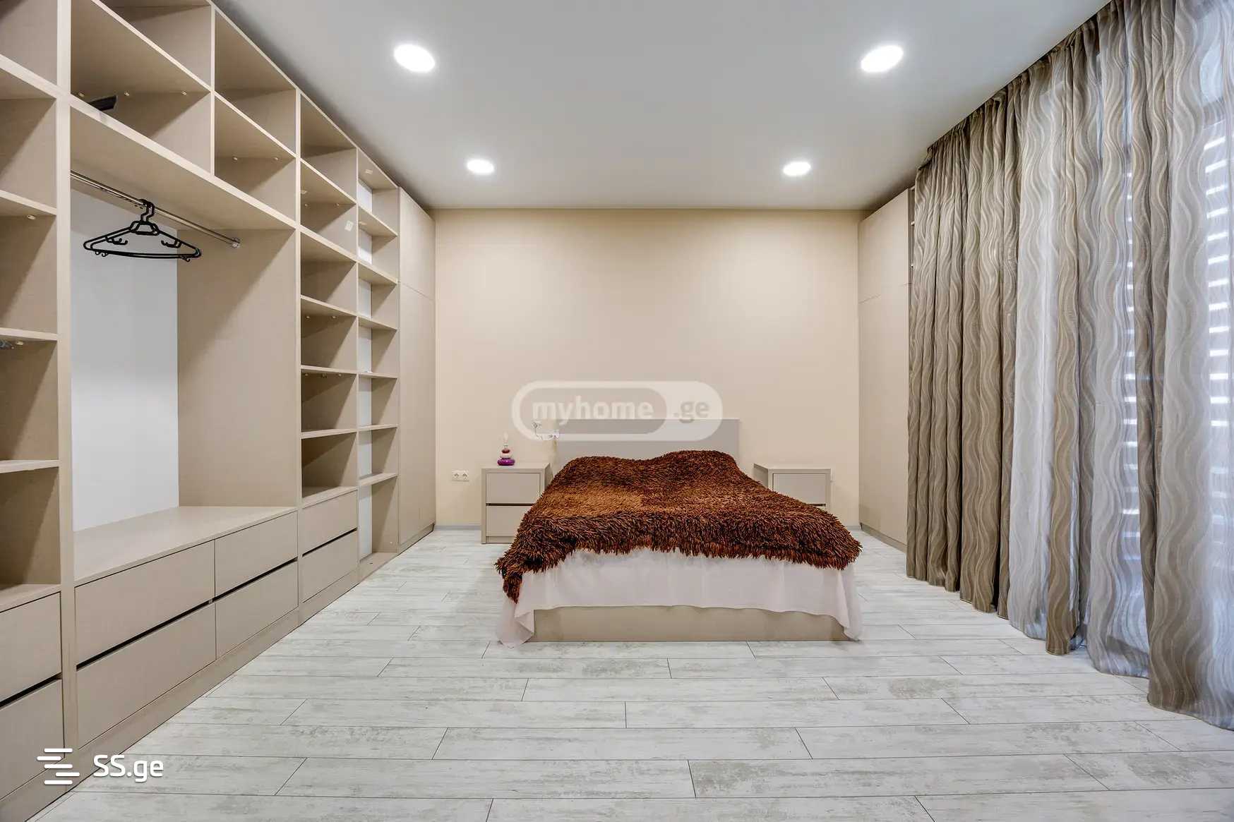 Tsagareli St. - 6 rooms