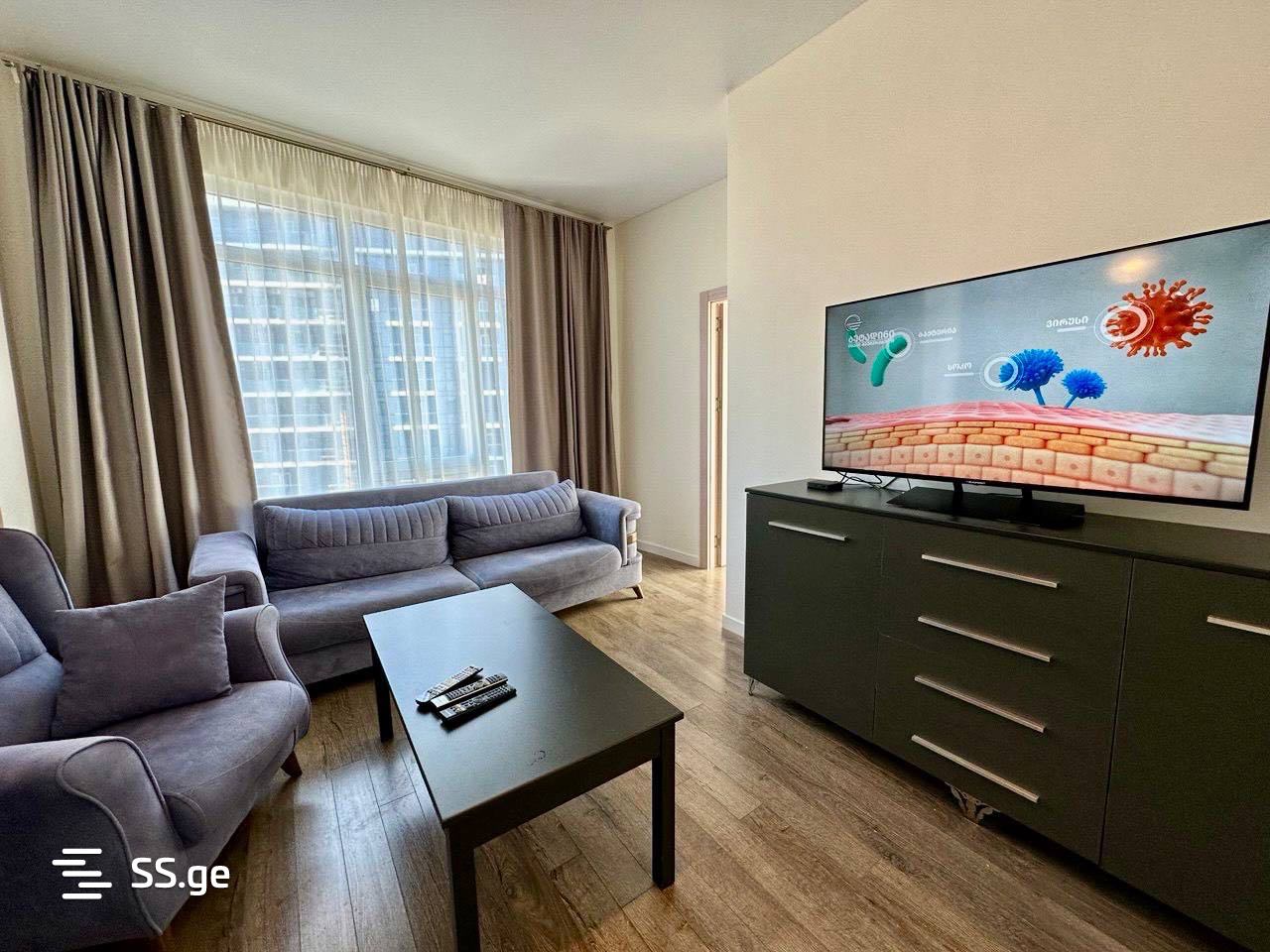 Lech and Maria Kaczynski street 5 - 3 rooms