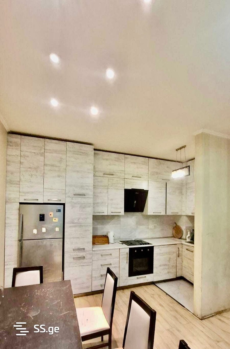 Vepkhistkaosnis st. 54 - 4 rooms