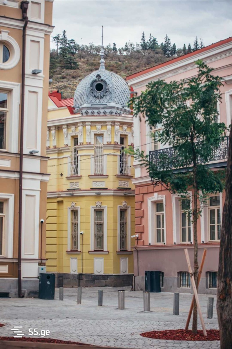 akhospireli st. 5 - 1 rooms