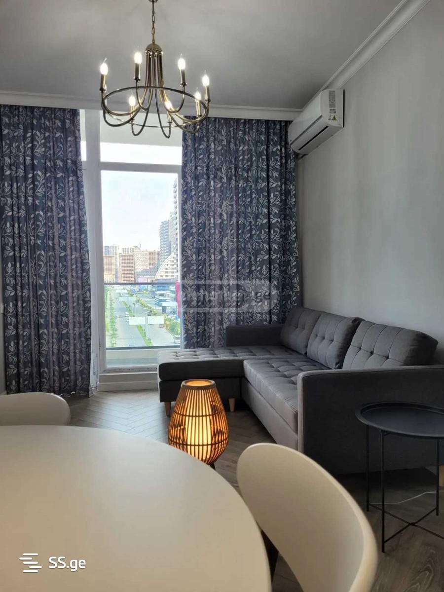 R. Nizharadze st. 3 - 3 rooms