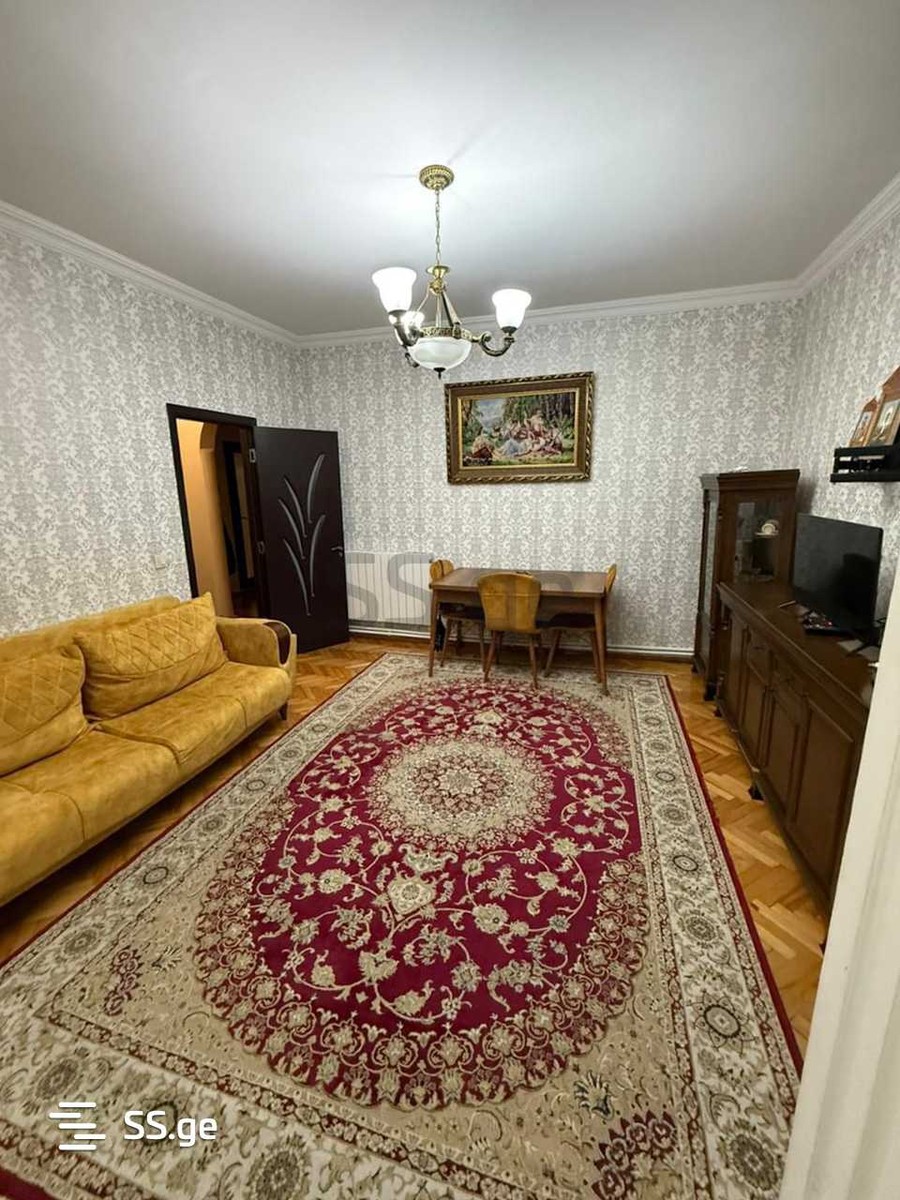 Kobaladze st. 13 - 3 rooms