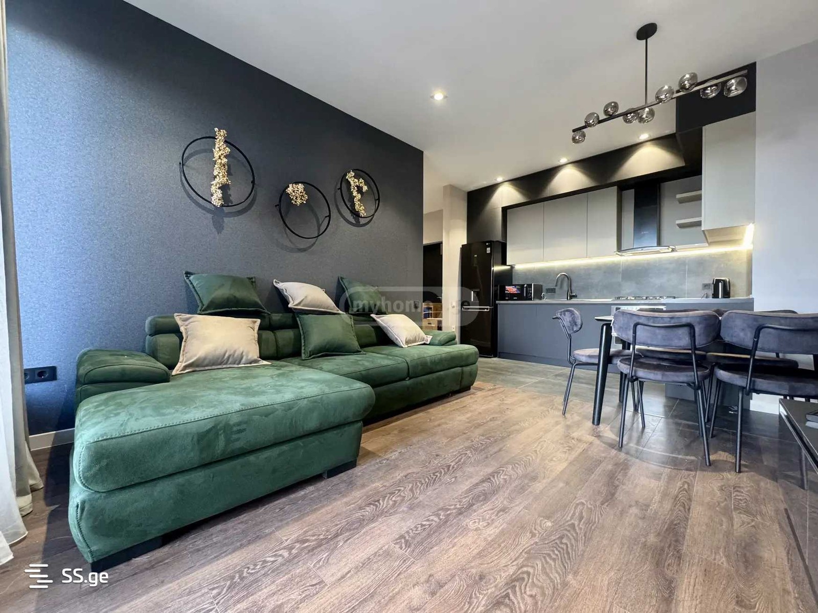 universiteti st. - 3 rooms