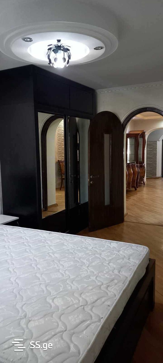 guramishvili ave (Sanzona) 12 - 3 rooms