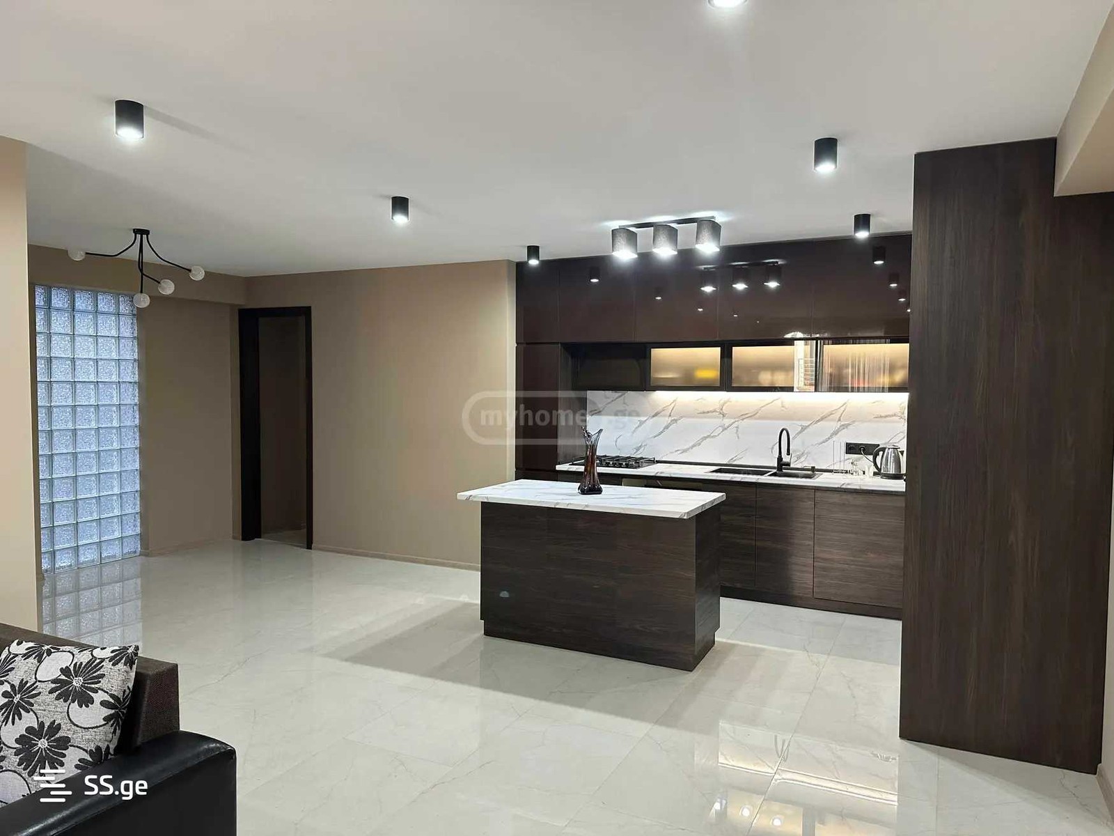 al. ioseliani st. - 3 rooms