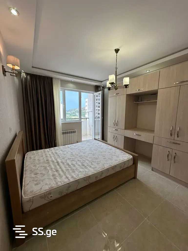 Sh. Nadirashvili st. - 3 rooms