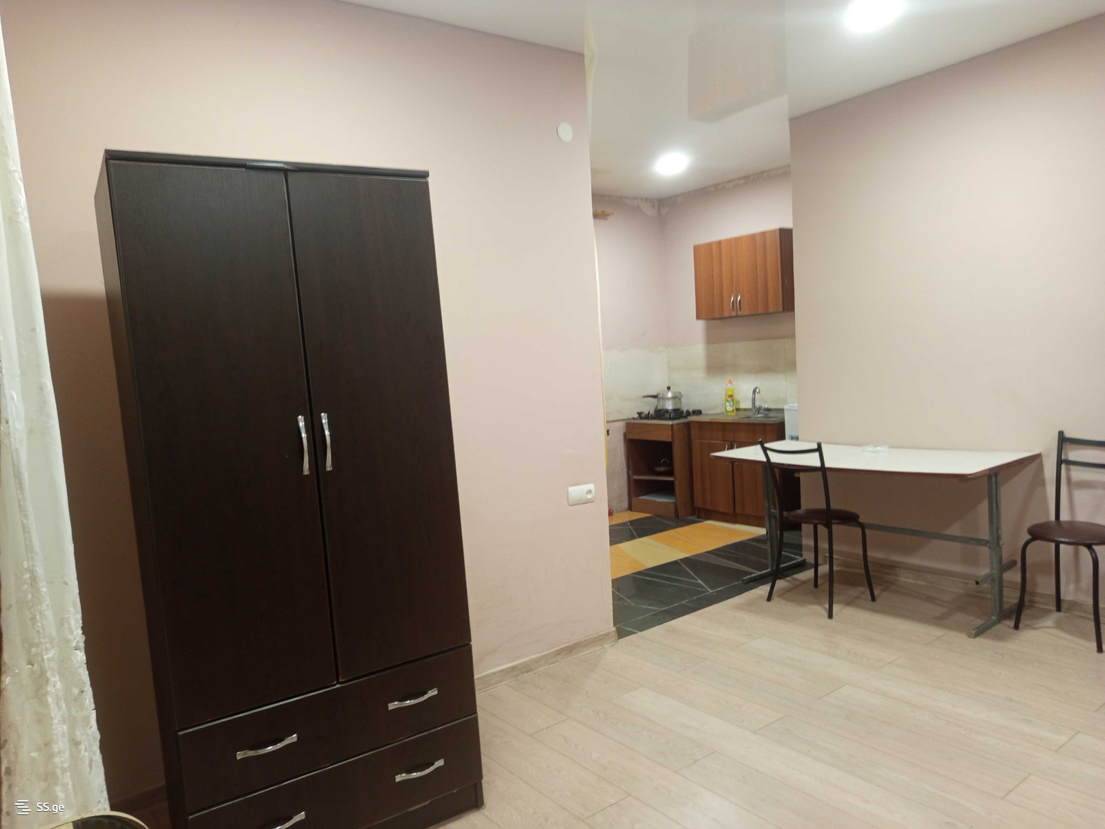 Mirian Mephe st. 0 - 1 rooms