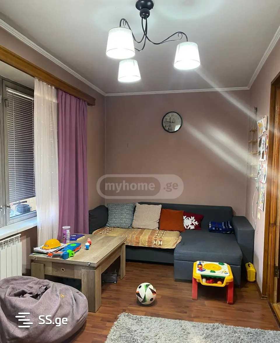 dumbadze ave - 4 rooms