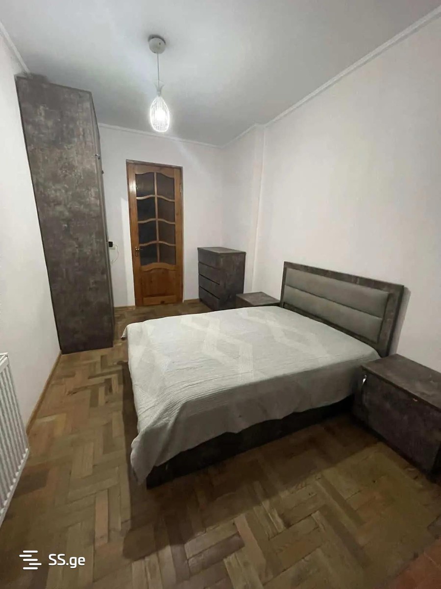 IV Microdistrict - Varketili - 3 rooms