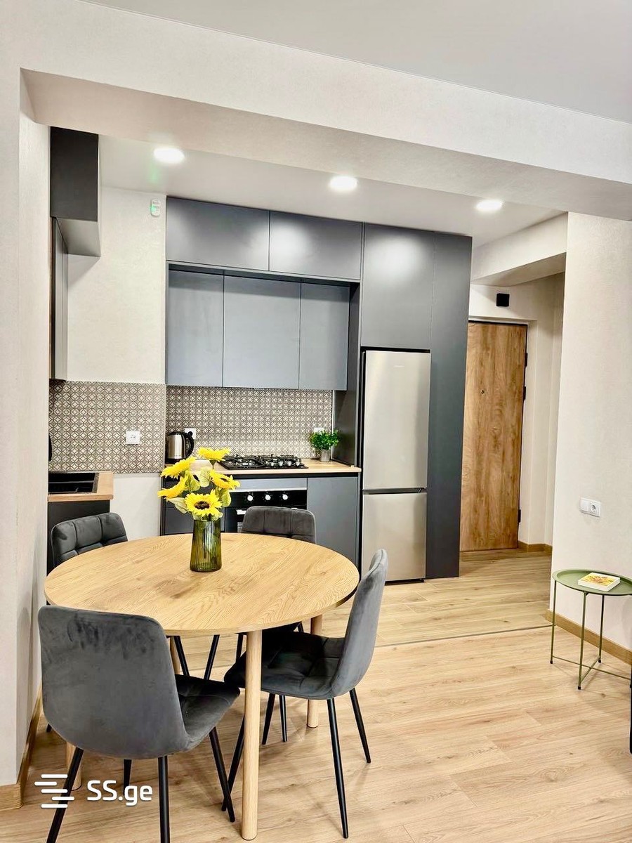 parnavaz mepe avenue 26ა - 2 rooms