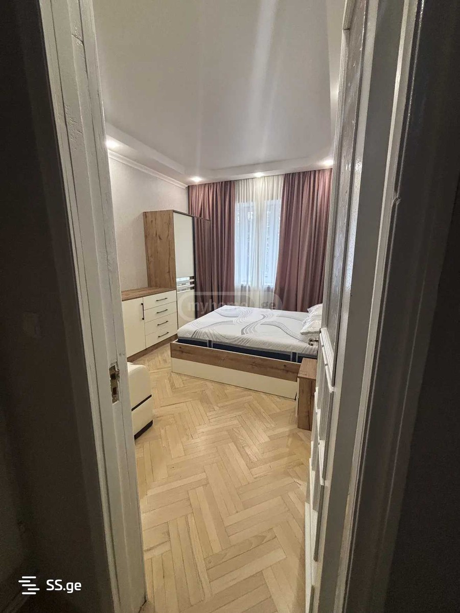 Ilia Chavchavadze I lane 00 - 2 rooms
