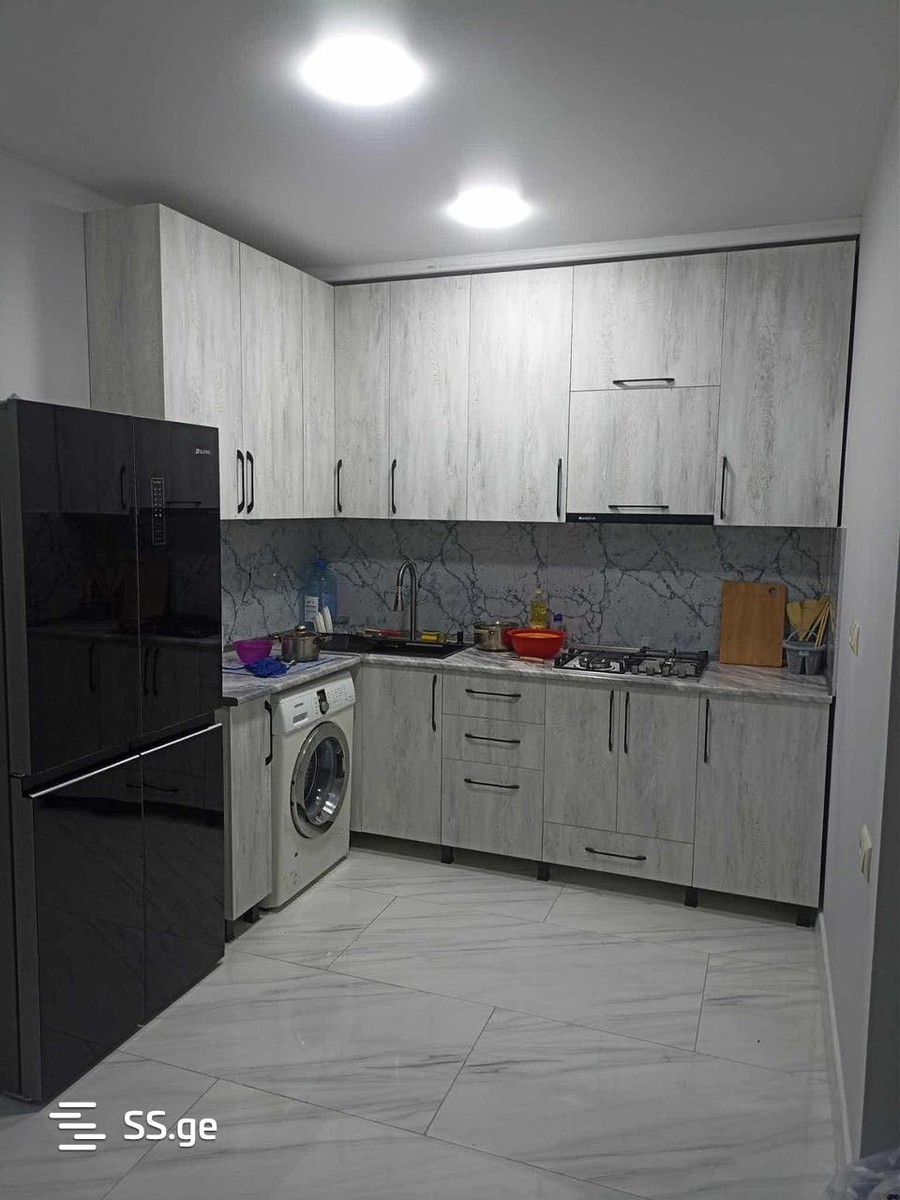 Airport road 8 - 4 rooms