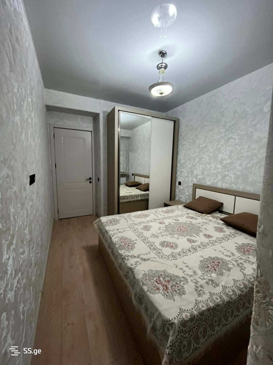 navtlugi st. 10 - 2 rooms