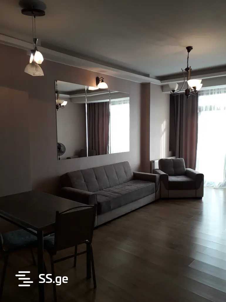 a.wereTlis avenue 1 - 2 rooms