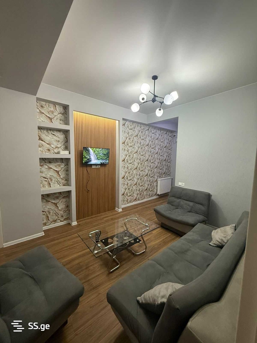 Archil Mephe st. 8გ - 4 rooms