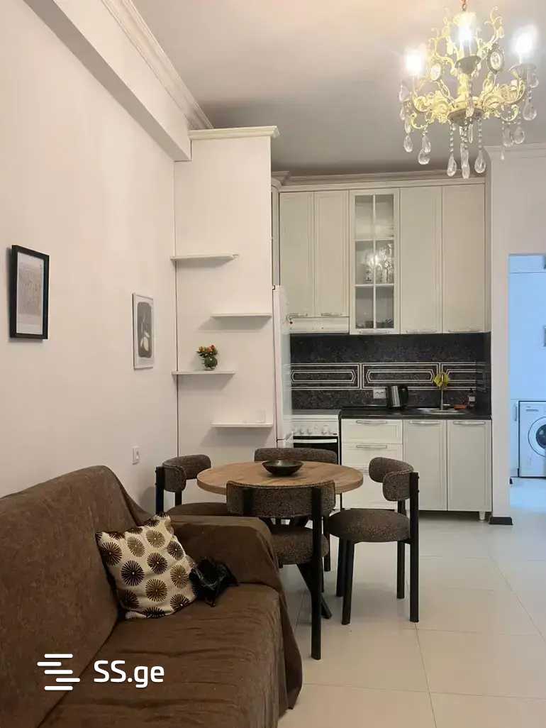 Ts. Dadiani st. (nadzaladevi) - 3 rooms