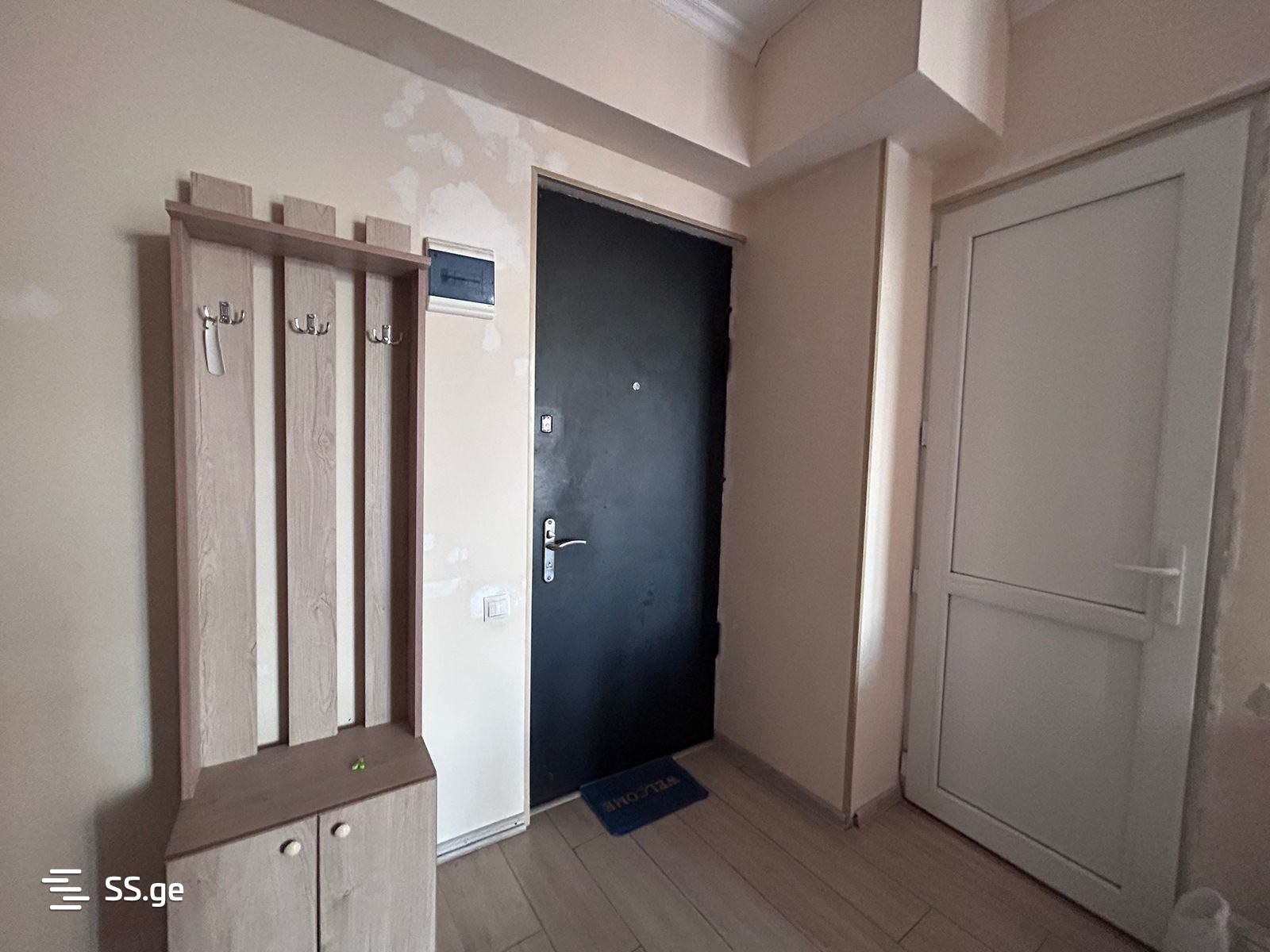 Archil Mephe st. 10 - 2 rooms