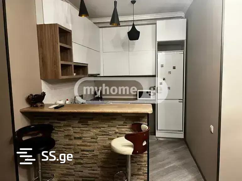 a.wereTlis avenue - 2 rooms