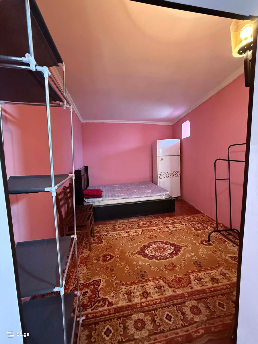dzmebi orbelianebi st. 36 - 1 rooms