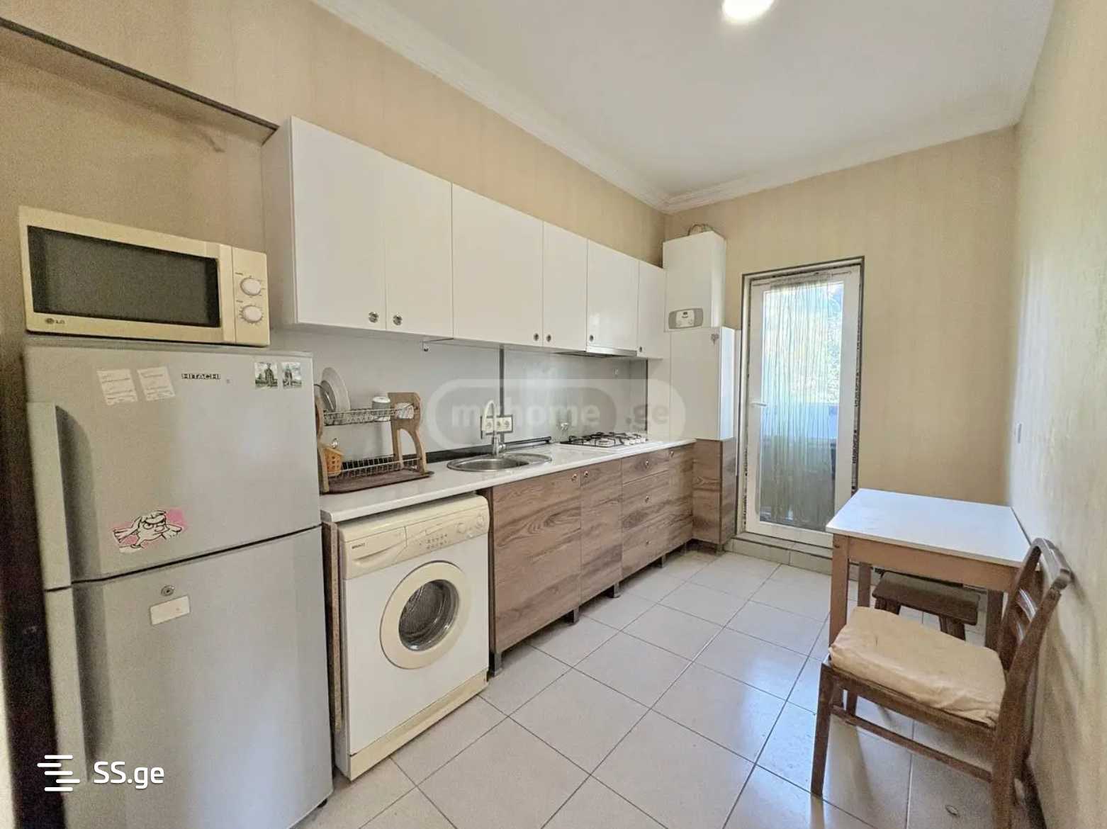 gaprindauli st. 2 - 3 rooms