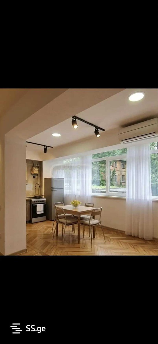 zakariadze st. 5 - 3 rooms