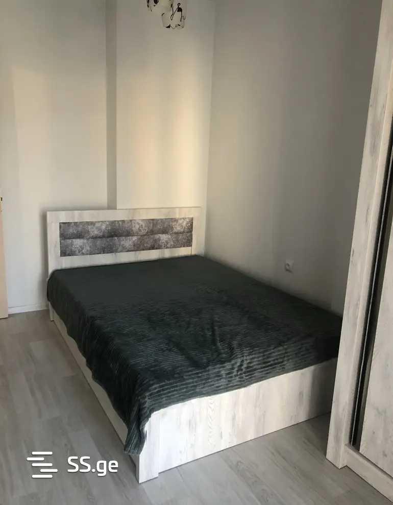 Vepkhistkaosnis st. 39 - 2 rooms