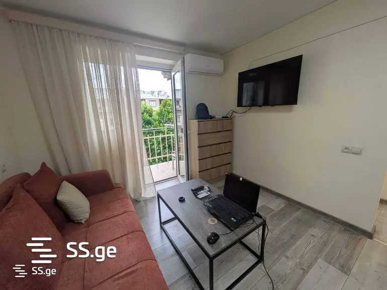 khvichia st. 6 - 2 rooms