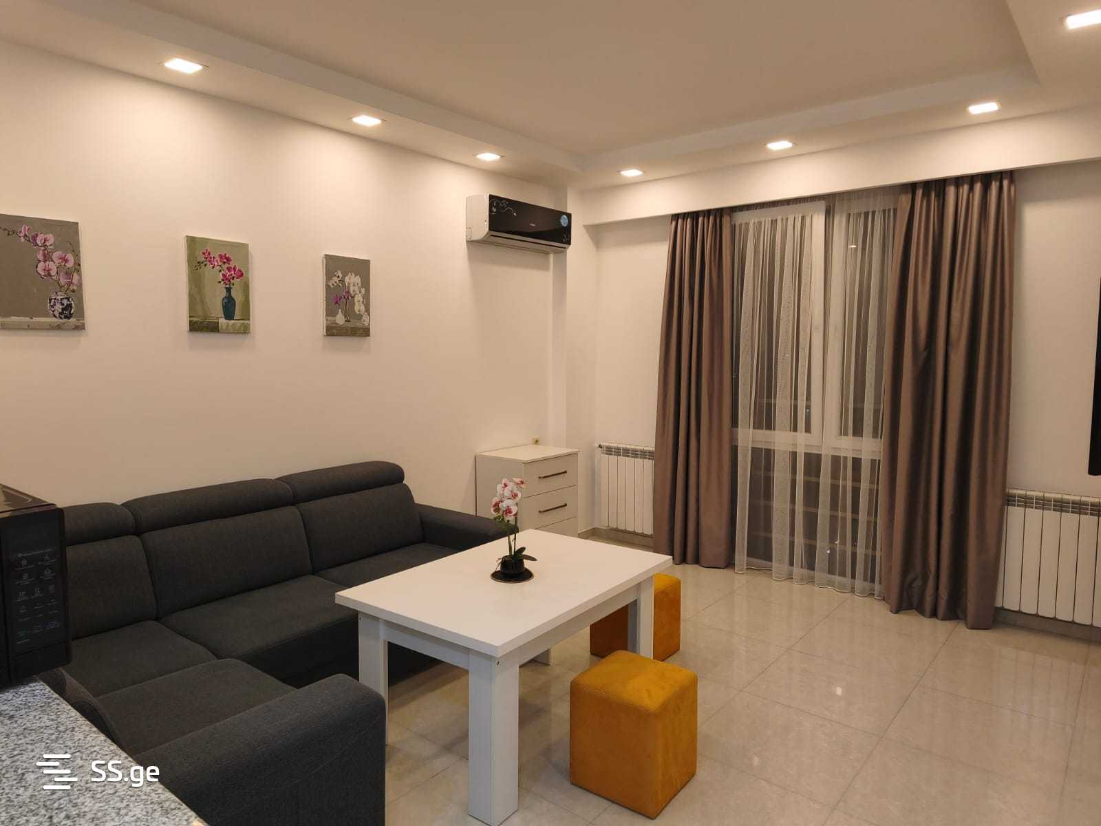 Z. Gorgiladze Street 94 - 3 rooms