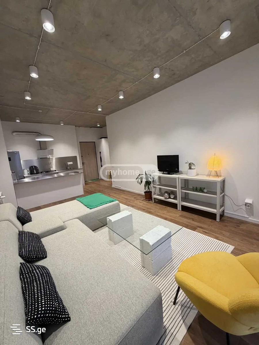 varaziskhevi st. 7 - 2 rooms