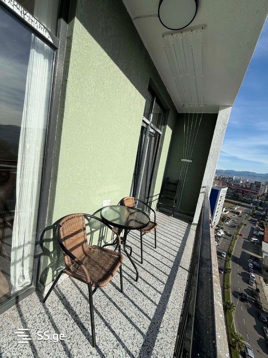 Bagrationi str. 196 - 3 rooms