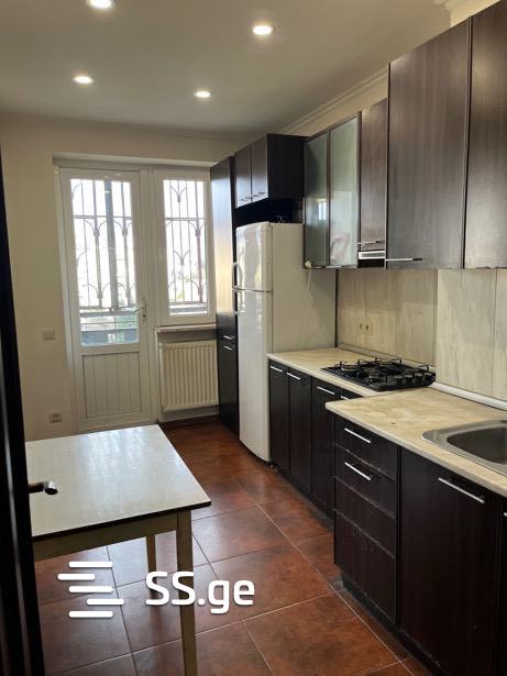 dumbadze ave - 3 rooms