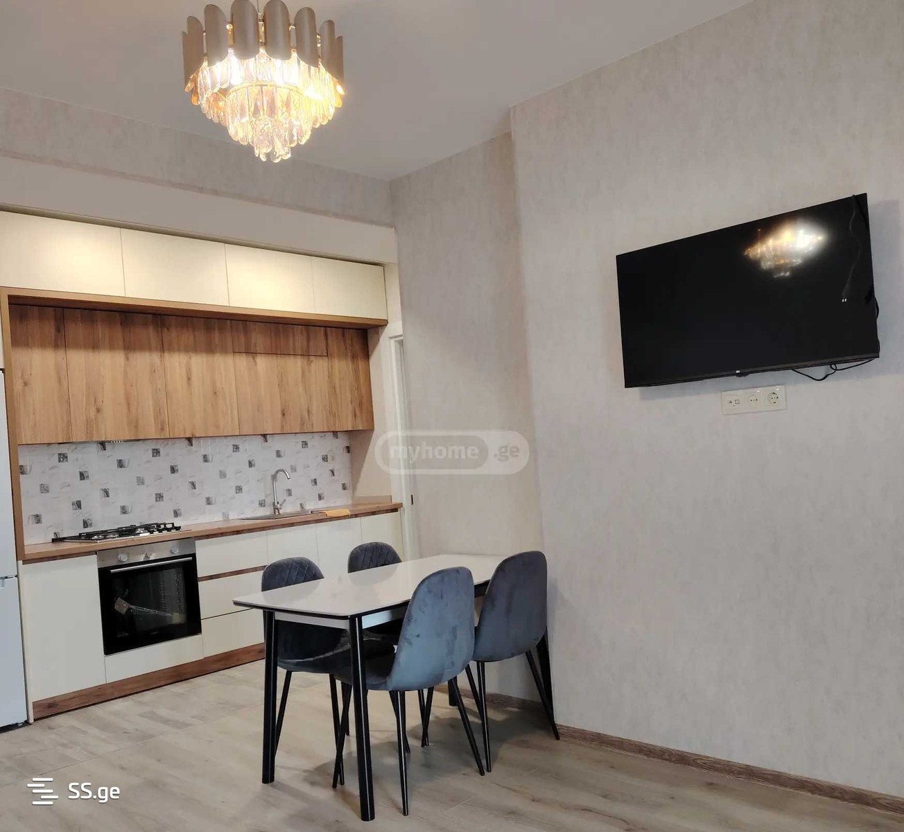 Panaskerteli-Tsitsishvili st. - 3 rooms