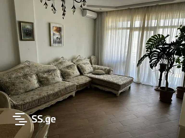 Marshal Archil Gelovani Ave. - 3 rooms