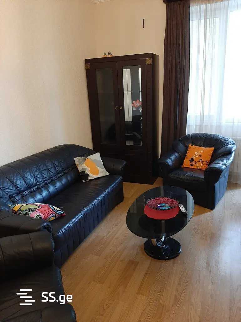 Marshal Archil Gelovani Ave. 32 - 5 rooms