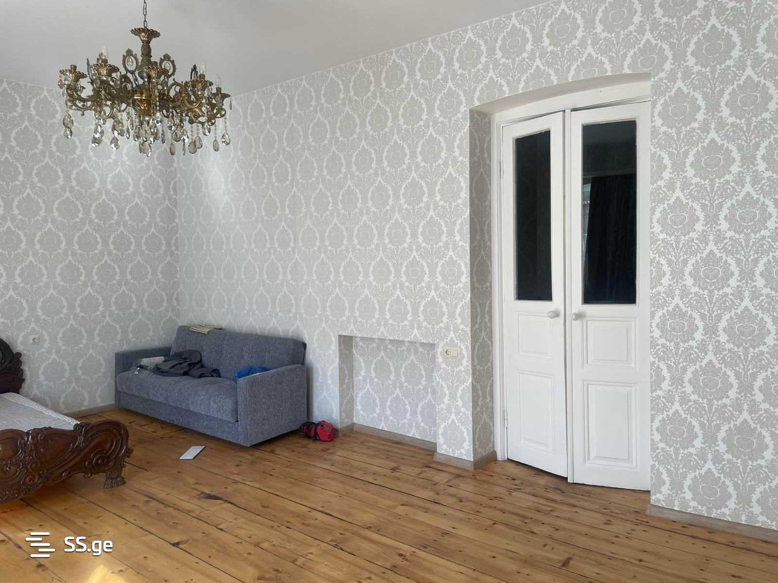 N.Chkheidze st. 34/36 - 2 rooms