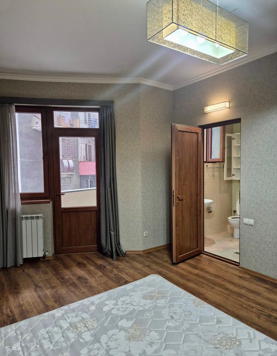 aslanidi st. 22 - 4 rooms