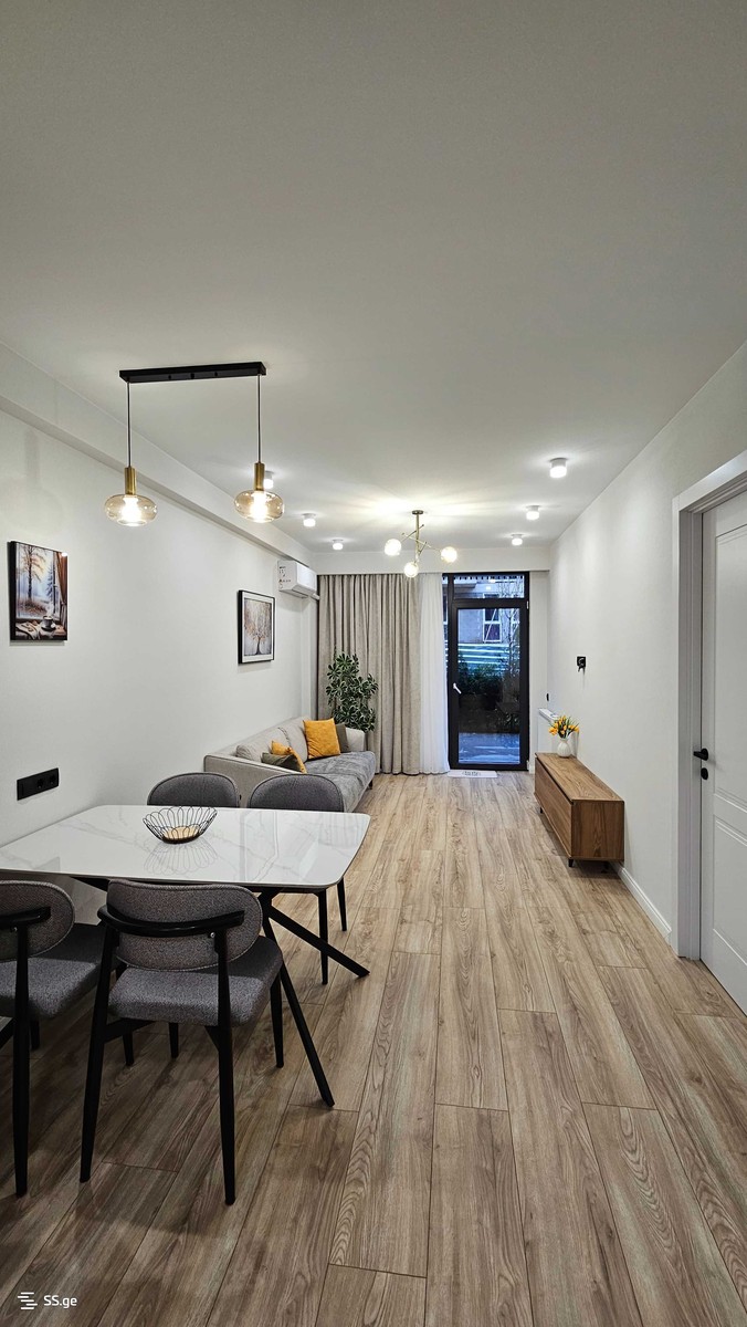 Avto Varazi st. 99დ - 2 rooms