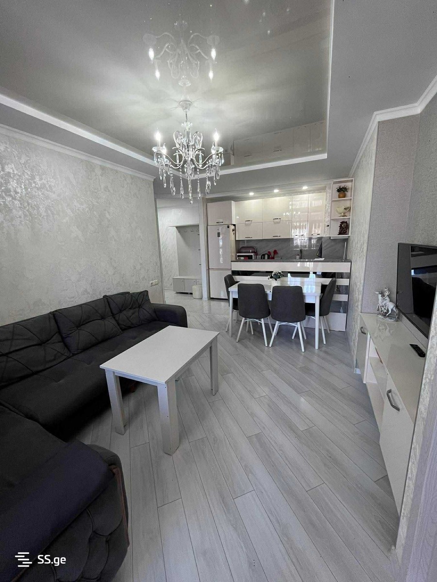 Vazha-Pshavela st. 53 - 3 rooms