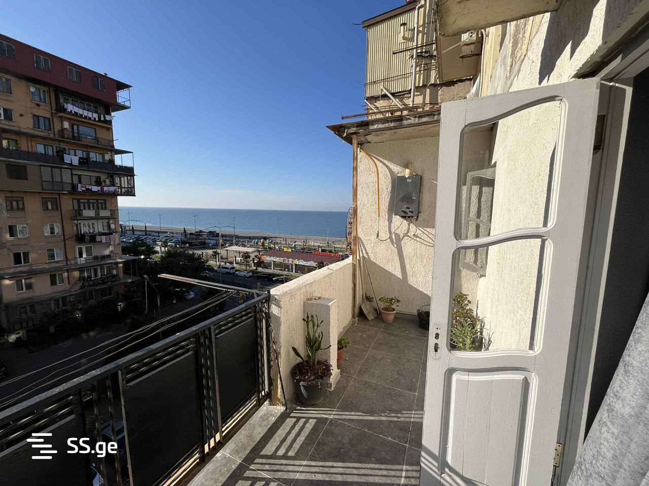 Sherif Khimshiashvili Ave 37 - 3 rooms