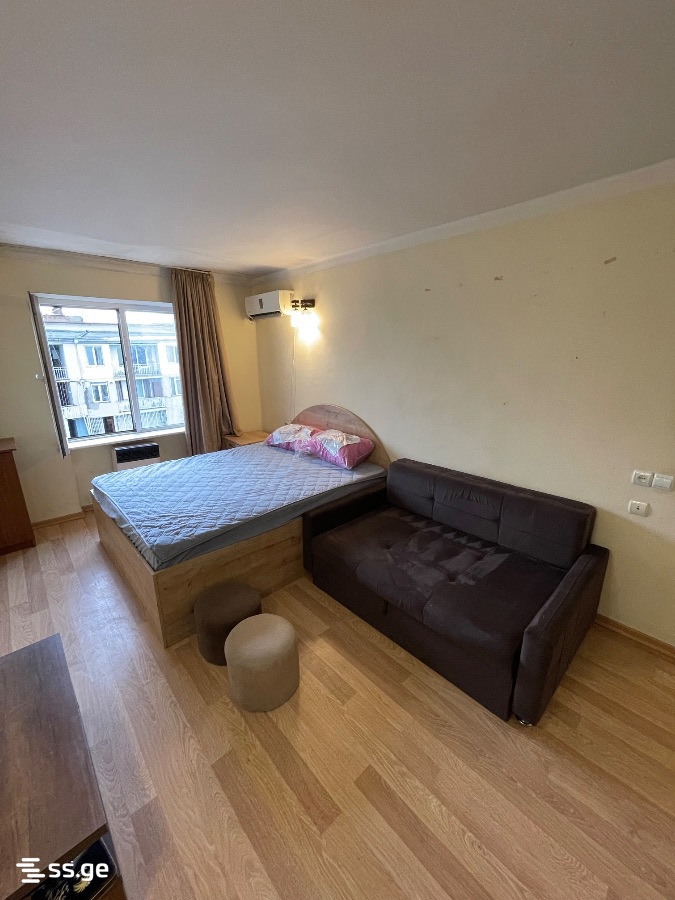 pekini st. 11 - 1 rooms