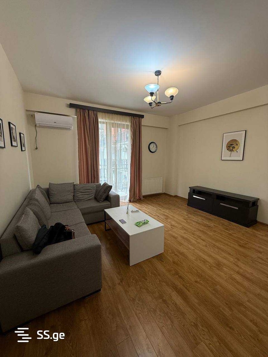 Kartozia st. 8 - 3 rooms